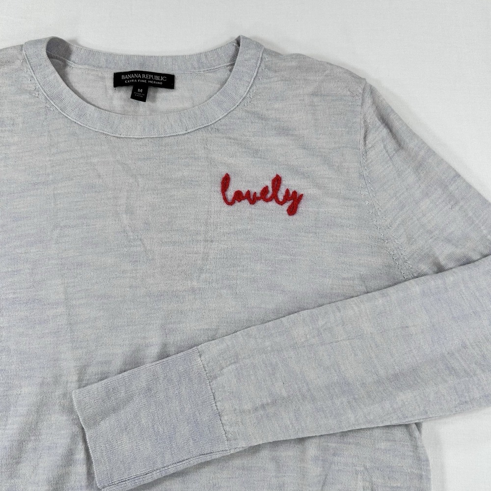 Banana Republic Lovely 100% Merino Fine Wool Sweater sz M Pullover Light Grey
